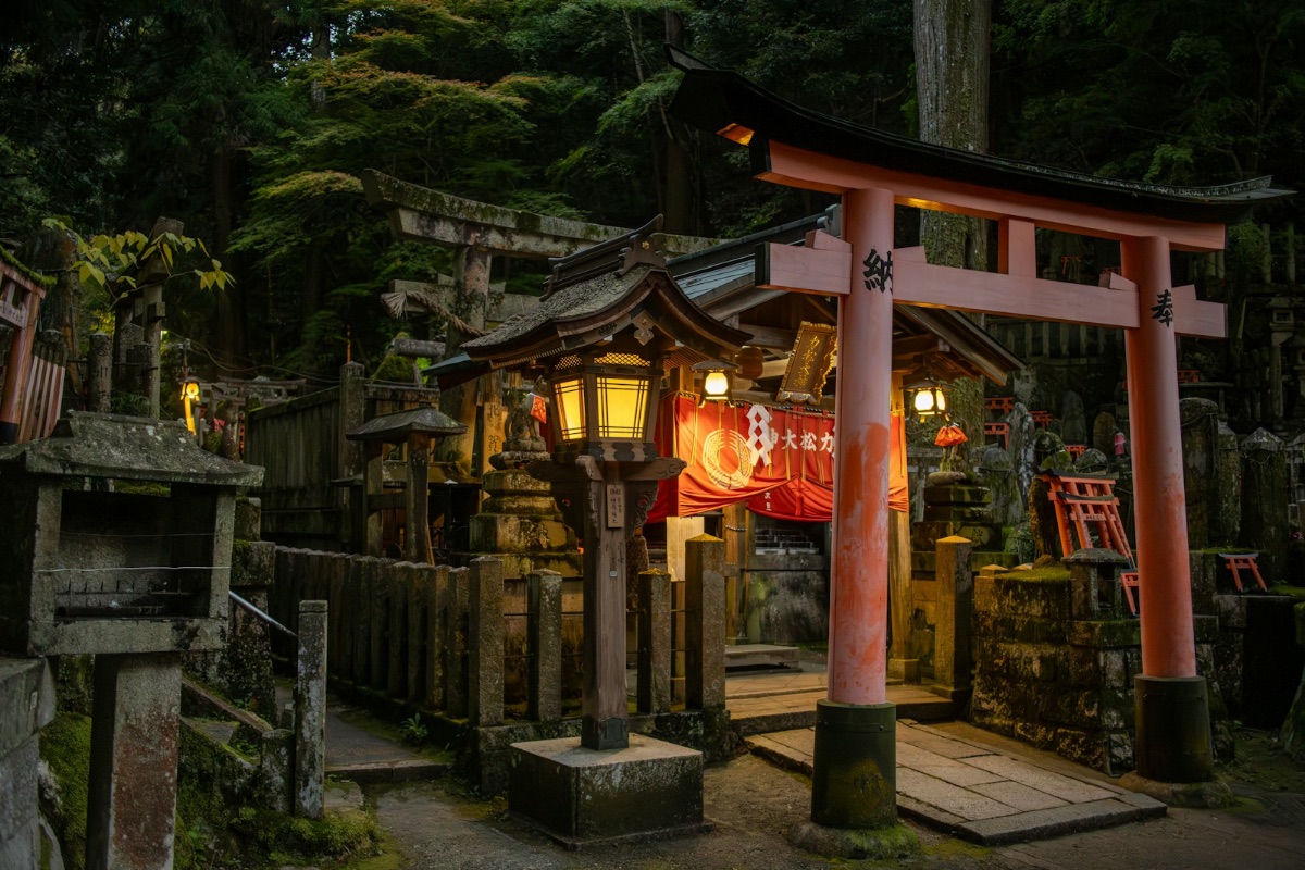飯盛神社の餅踏み当日の流れ｜受付から祈祷・餅踏み・写真撮影まで約1時間